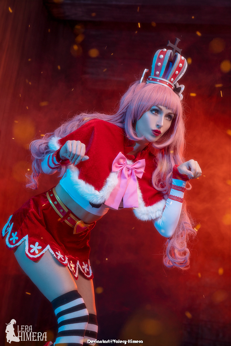 One Piece - Perona (Ghost Princess) Cosplay - visual exploration One Piece - Perona (Ghost Princess) Cosplay - visual exploration