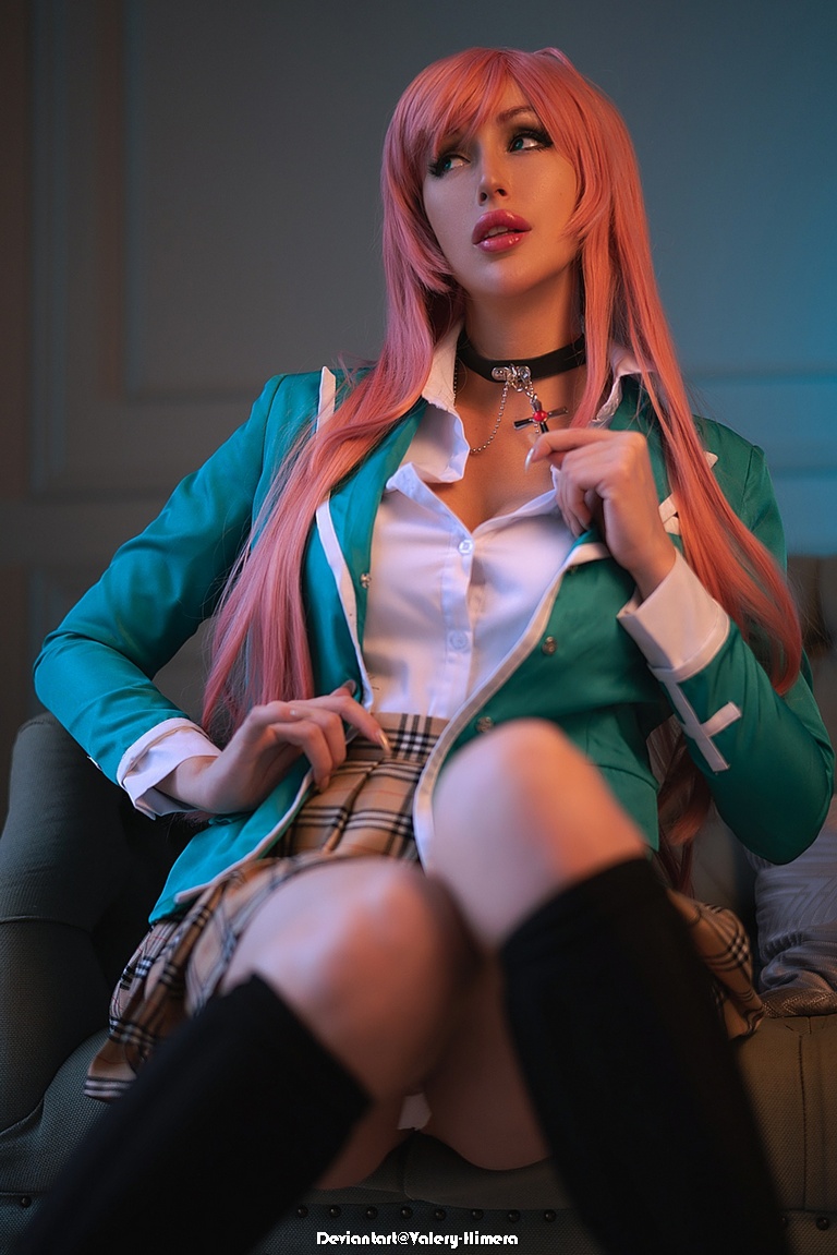 Rosario + Vampire - Moka Akashiya Cosplay - authentic view