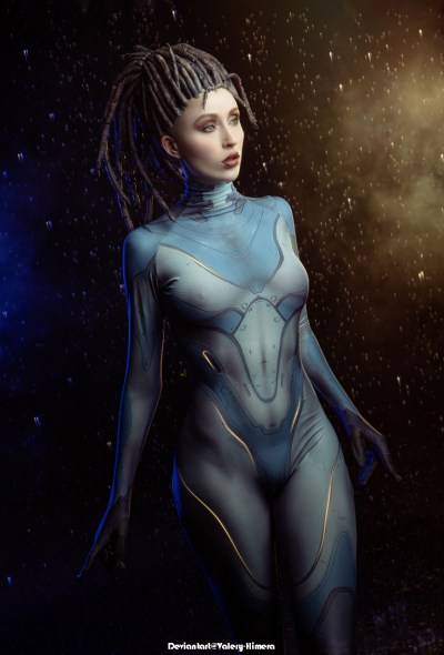 StarCraft - Sarah Kerrigan Cosplay
