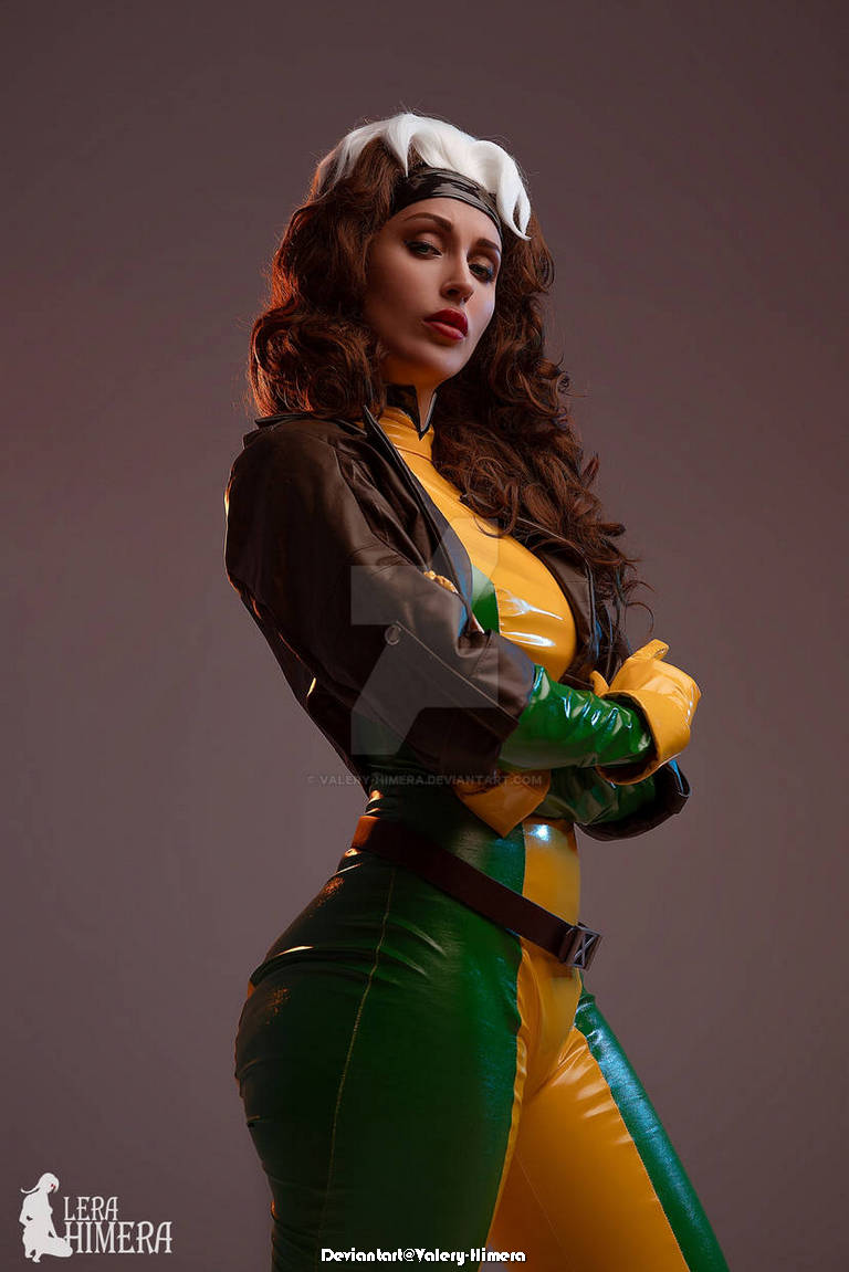 X-Men - Anna Marie (Rogue) (Earth-616) Cosplay - body photo