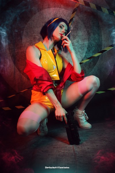 Cowboy Bebop - Faye Valentine (Lady Luck) Cosplay