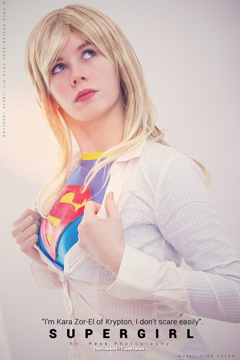 DC Super Hero Girls (Generation 1) - Kara Zor-El (Supergirl) Cosplay - authentic view DC Super Hero Girls (Generation 1) - Kara Zor-El (Supergirl) Cosplay - authentic view