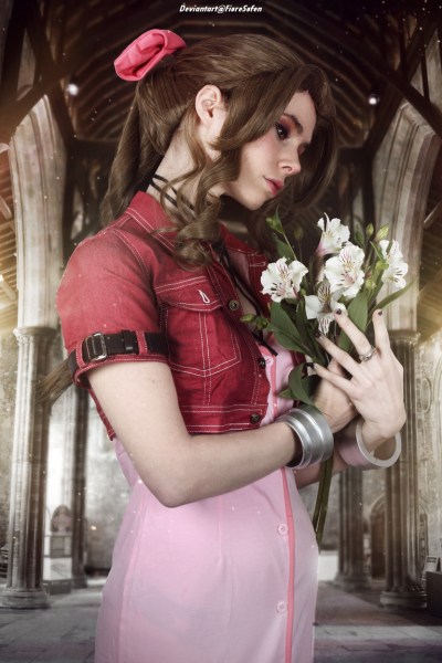 Final Fantasy 7 - Rebirth - Aerith Gainsborough Cosplay