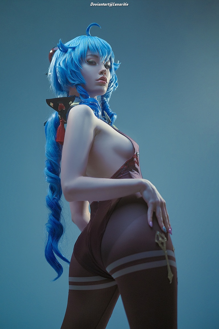 Genshin Impact - Ganyu (Plenilune Gaze) (Frostdew Trail) Cosplay - authentic view