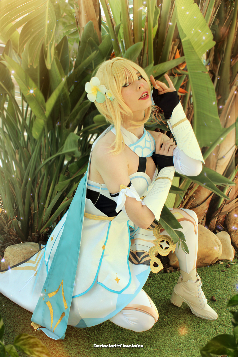 Genshin Impact - Lumine (Travelers Sibling) (Rising Star) Cosplay - delicate portrait