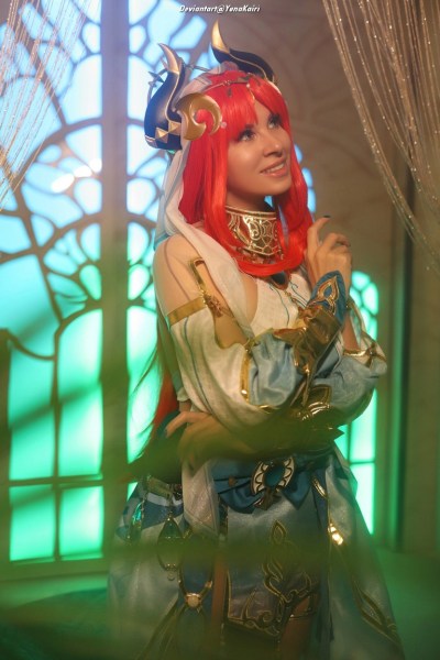 Genshin Impact - Nilou (Dance of Lotuslight) (Neither Flower Nor Mist) Cosplay