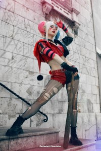 Harley Quinn (TV Series) - Harley Quinn (Harleen Frances Quinzel) Cosplay