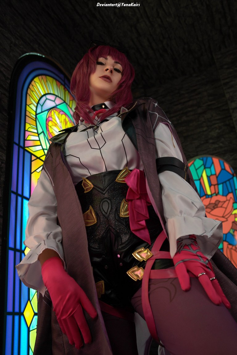 Honkai - Star Rail - Kafka (Soulhook Sovereign) Cosplay - light aesthetic