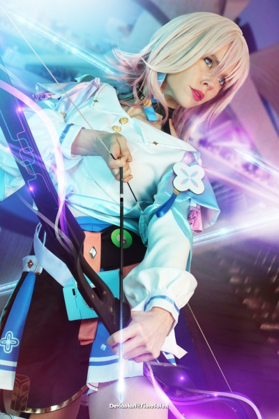 Honkai - Star Rail - March 7th Cosplay