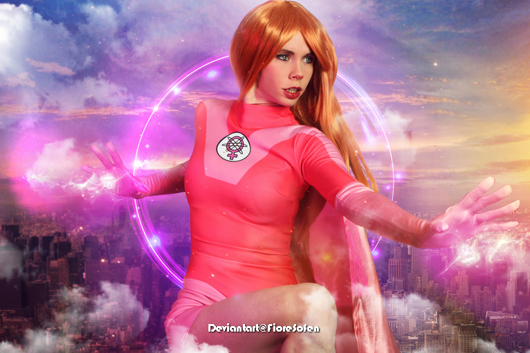 Invincible - Samantha Eve Wilkins (Atom Eve) Cosplay - portrait photo