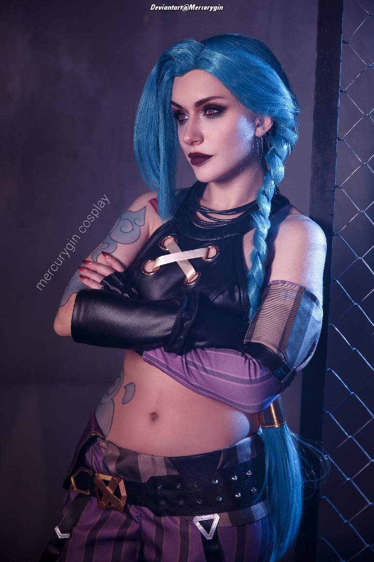 League of Legends - Jinx (The Loose Cannon) Cosplay - inspired capture