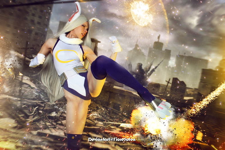 My Hero Academia - Rumi Usagiyama (Rabbit Hero - Mirko) Cosplay - soft focus shot