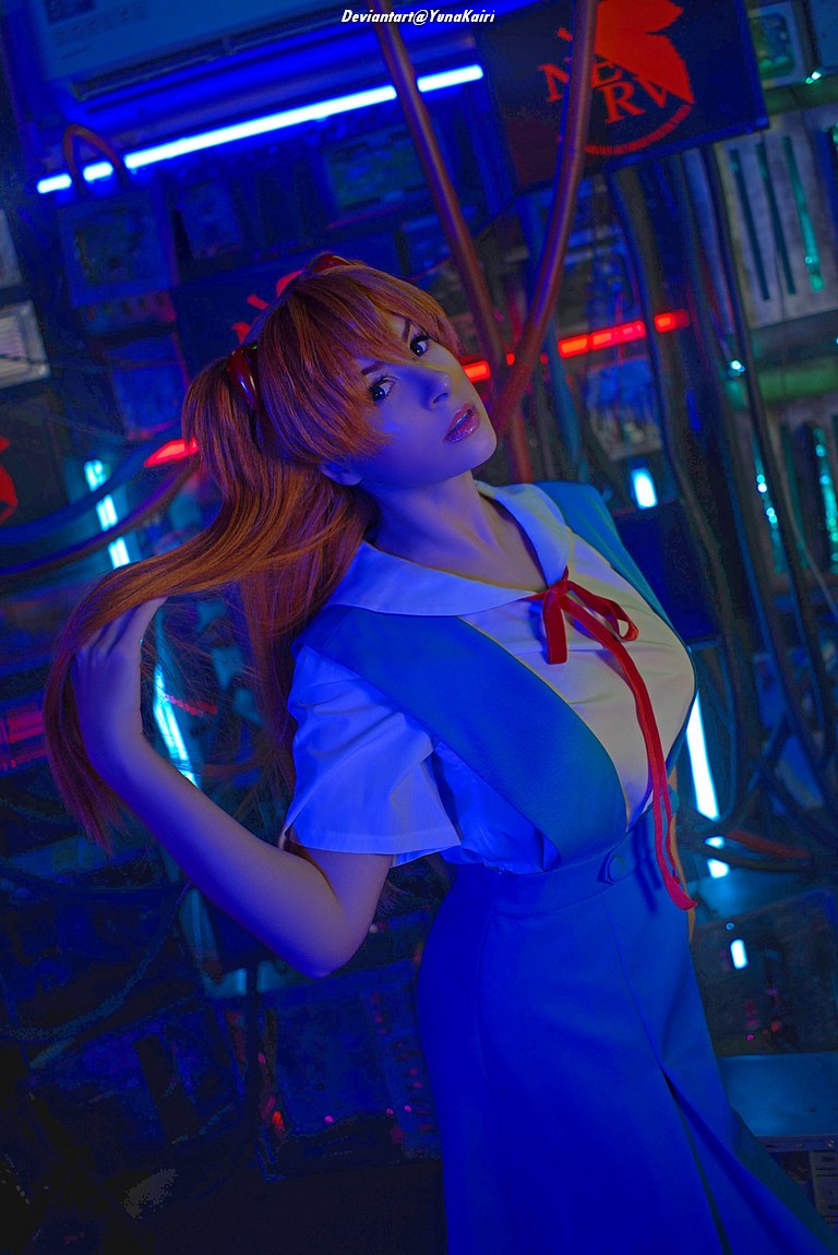 Neon Genesis Evangelion - Asuka Langley Sohryu (School) Cosplay - full length port.