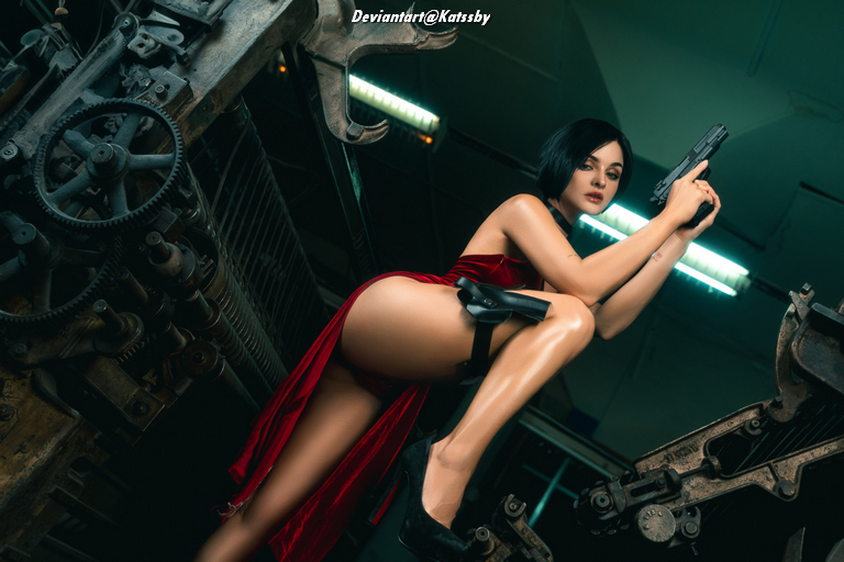 Resident Evil 4 - Ada Wong Cosplay - expressive character portrait