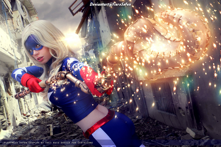 Stargirl - Courtney Elizabeth Whitmore (Stargirl) Cosplay - full length port. Stargirl - Courtney Elizabeth Whitmore (Stargirl) Cosplay - full length port.