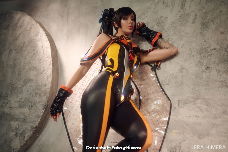 Stellar Blade - EVE (Angel) (Planet Diving) Cosplay - soft focus shot