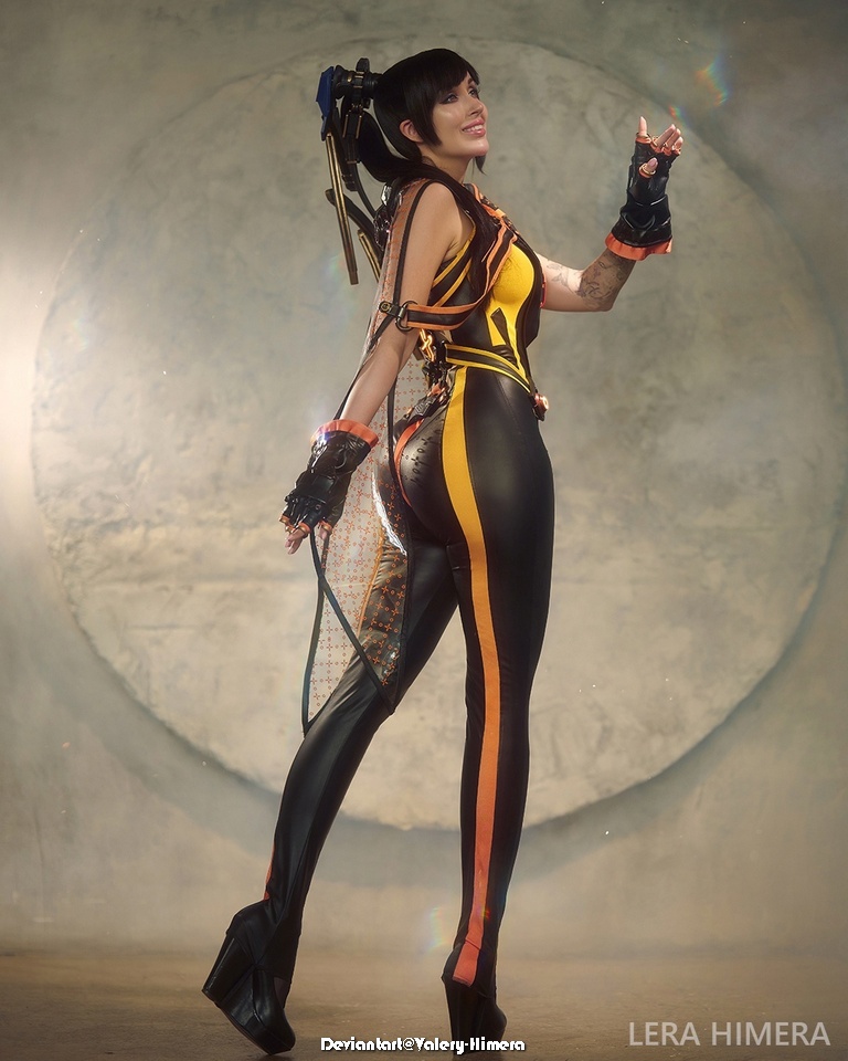 Stellar Blade - EVE (Angel) (Planet Diving) Cosplay - artistic framing