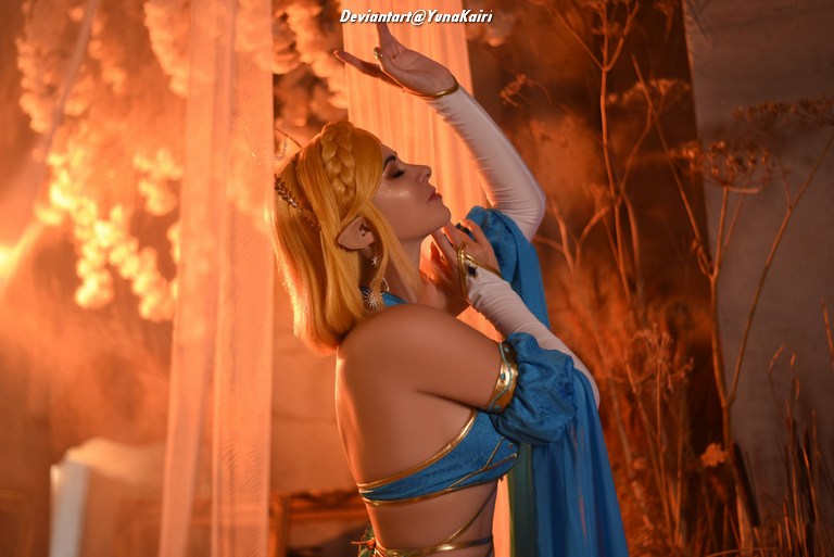 sexy senior lingerie Zelda cosplay by Helly Valentine #sexy #cosplayers