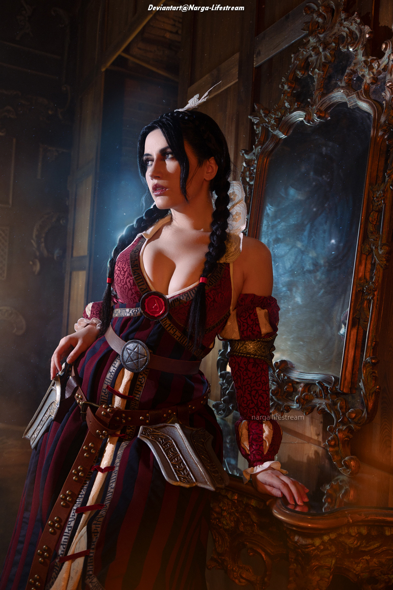 The Witcher 3 - Wild Hunt - Philippa Eilhart Cosplay - delicate portrait
