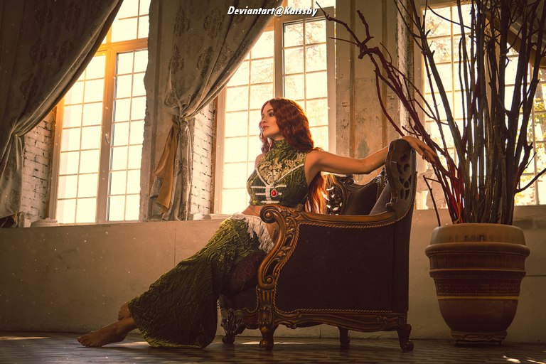 The Witcher - Triss Merigold (Fourteenth of the Hill) Cosplay - authentic view The Witcher - Triss Merigold (Fourteenth of the Hill) Cosplay - authentic view