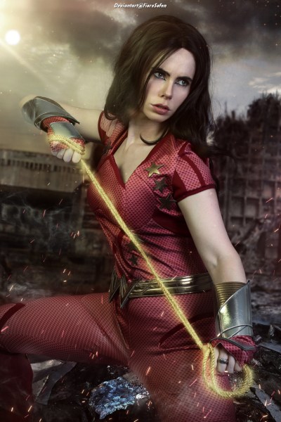 Titans - Donna Troy (Wonder Girl) Coplay