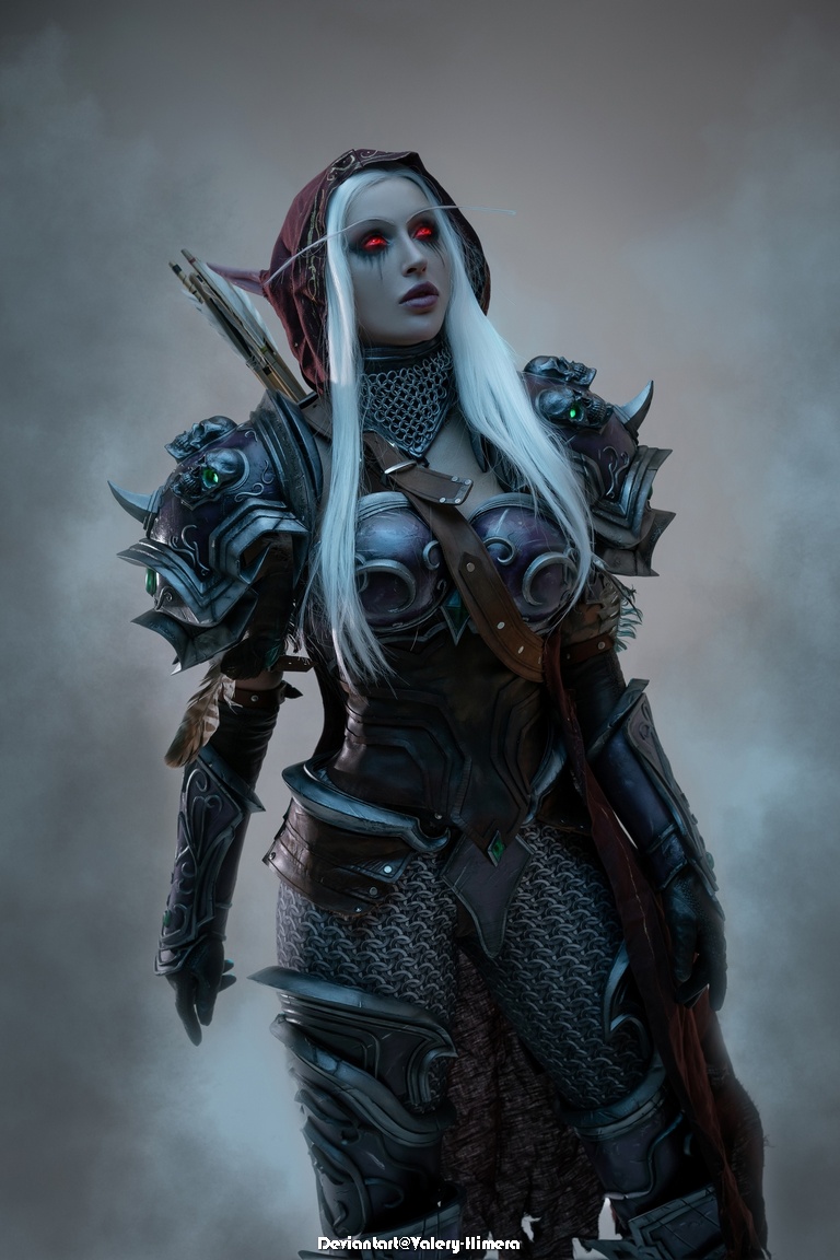 World of Warcraft - Sylvanas Windrunner Cosplay - full length photo