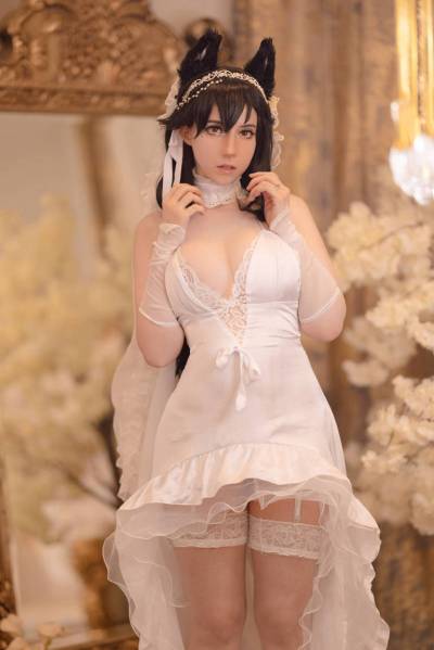 Azur Lane - Atago (Bride) (Lingerie) Cosplay