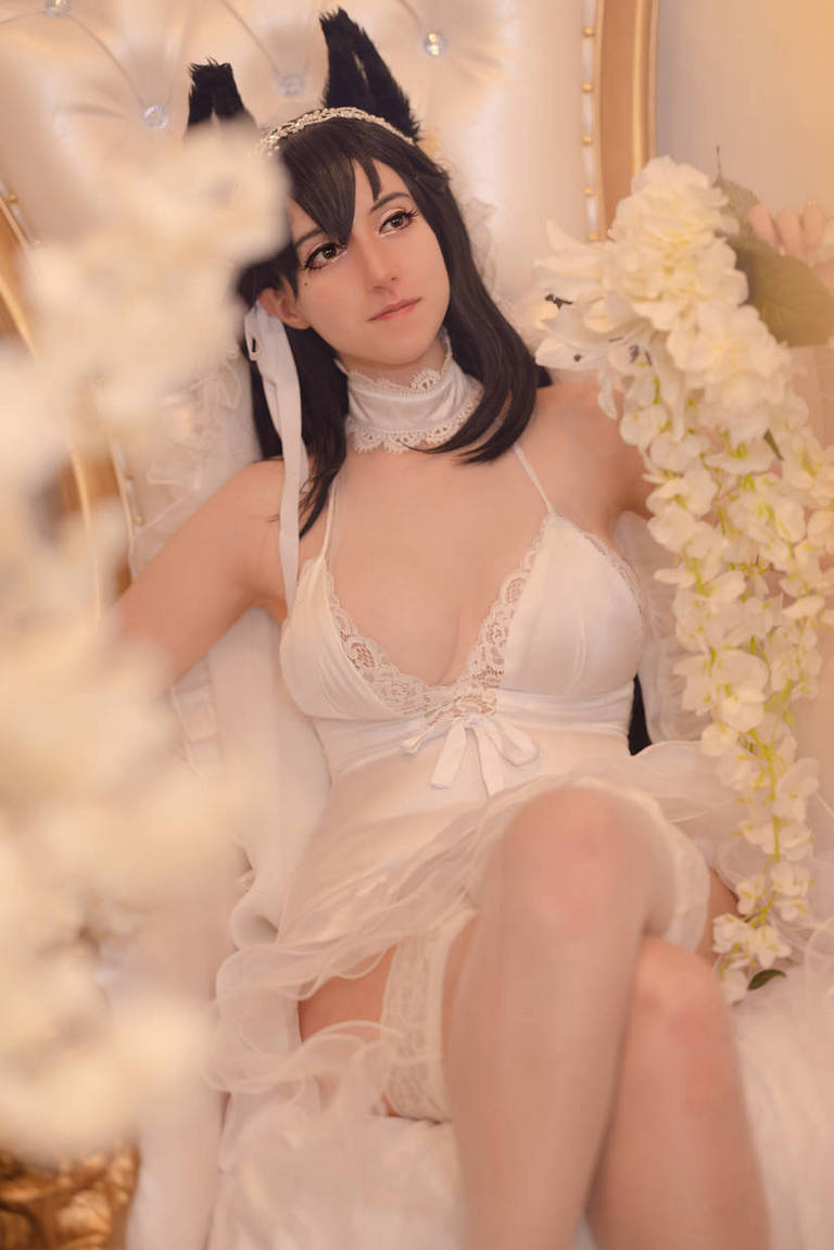 Azur Lane - Atago (Bride) (Lingerie) Cosplay - mature capture Azur Lane - Atago (Bride) (Lingerie) Cosplay - mature capture