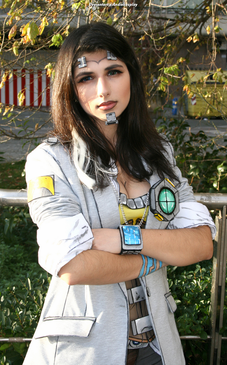 Borderlands 2 - Handsome Jack Cosplay - full body portrait
