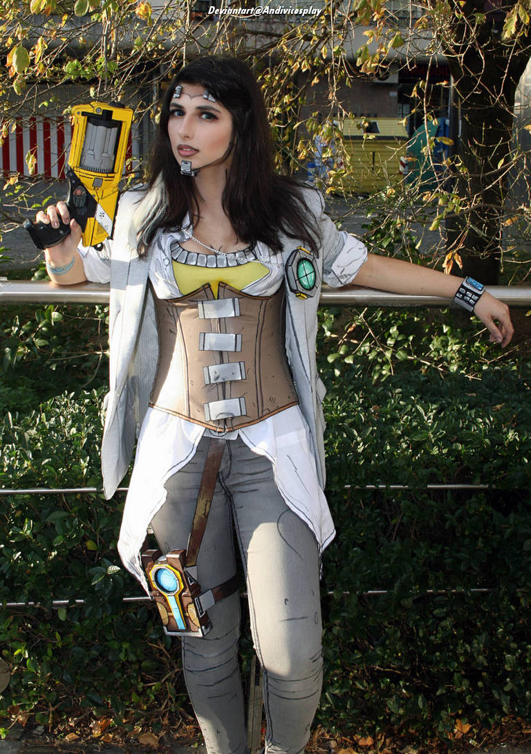 Borderlands 2 - Handsome Jack Cosplay - character recreation portrait