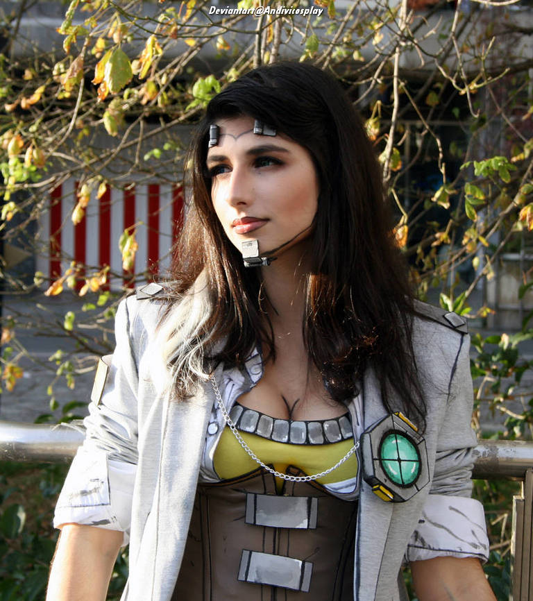 Borderlands 2 - Handsome Jack Cosplay - costume showcase portrait