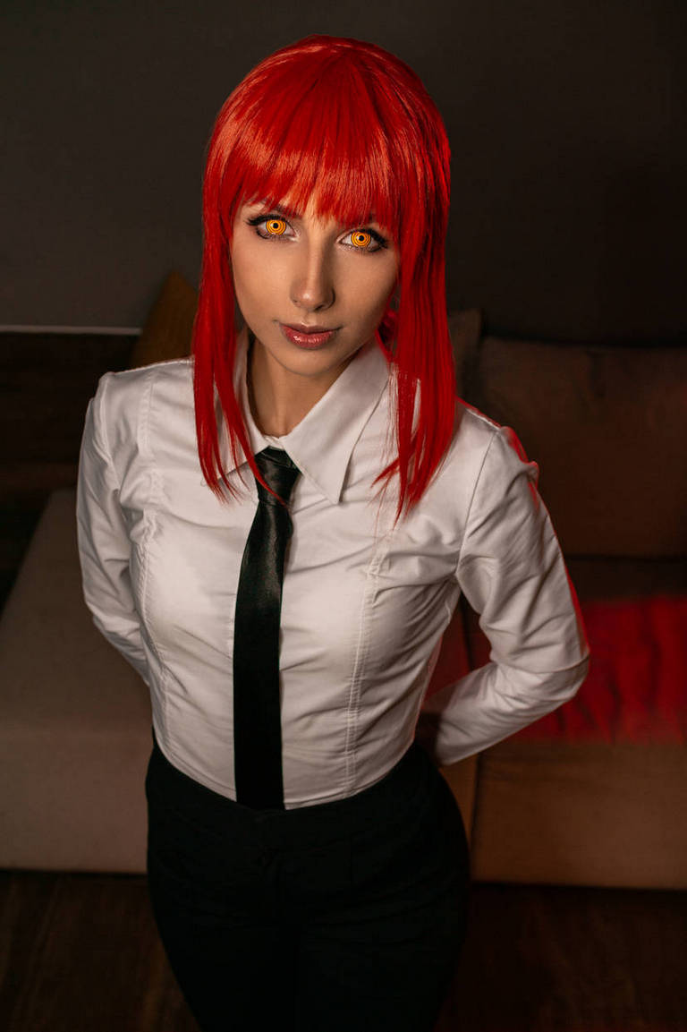 Chainsaw Man - Makima (Control Devil) Cosplay - recreation Chainsaw Man - Makima (Control Devil) Cosplay - recreation