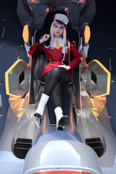 DARLING in the FRANXX - Zero Two (Partner Killer) Cosplay