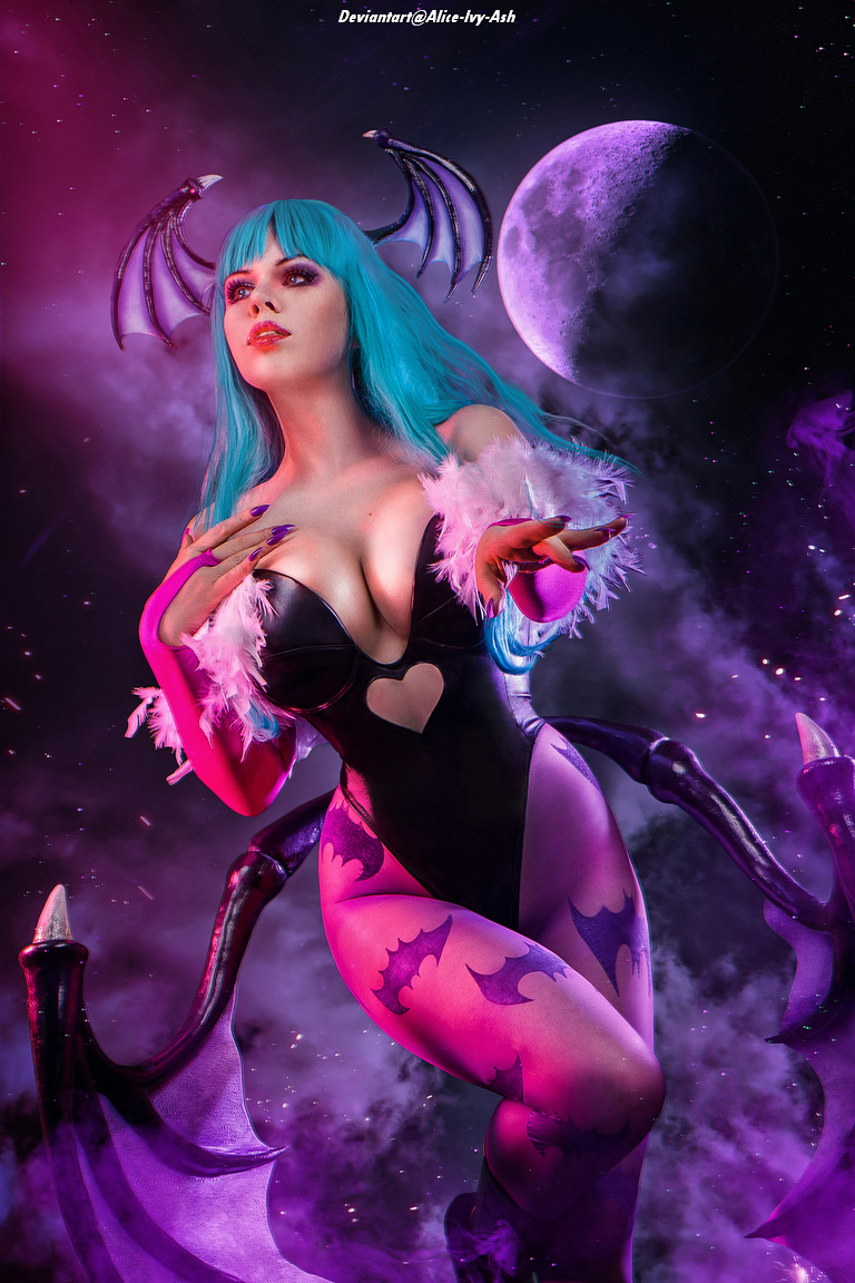 Darkstalkers - Resurrection - Morrigan Aensland Cosplay - sophisticated portrait Darkstalkers - Resurrection - Morrigan Aensland Cosplay - sophisticated portrait