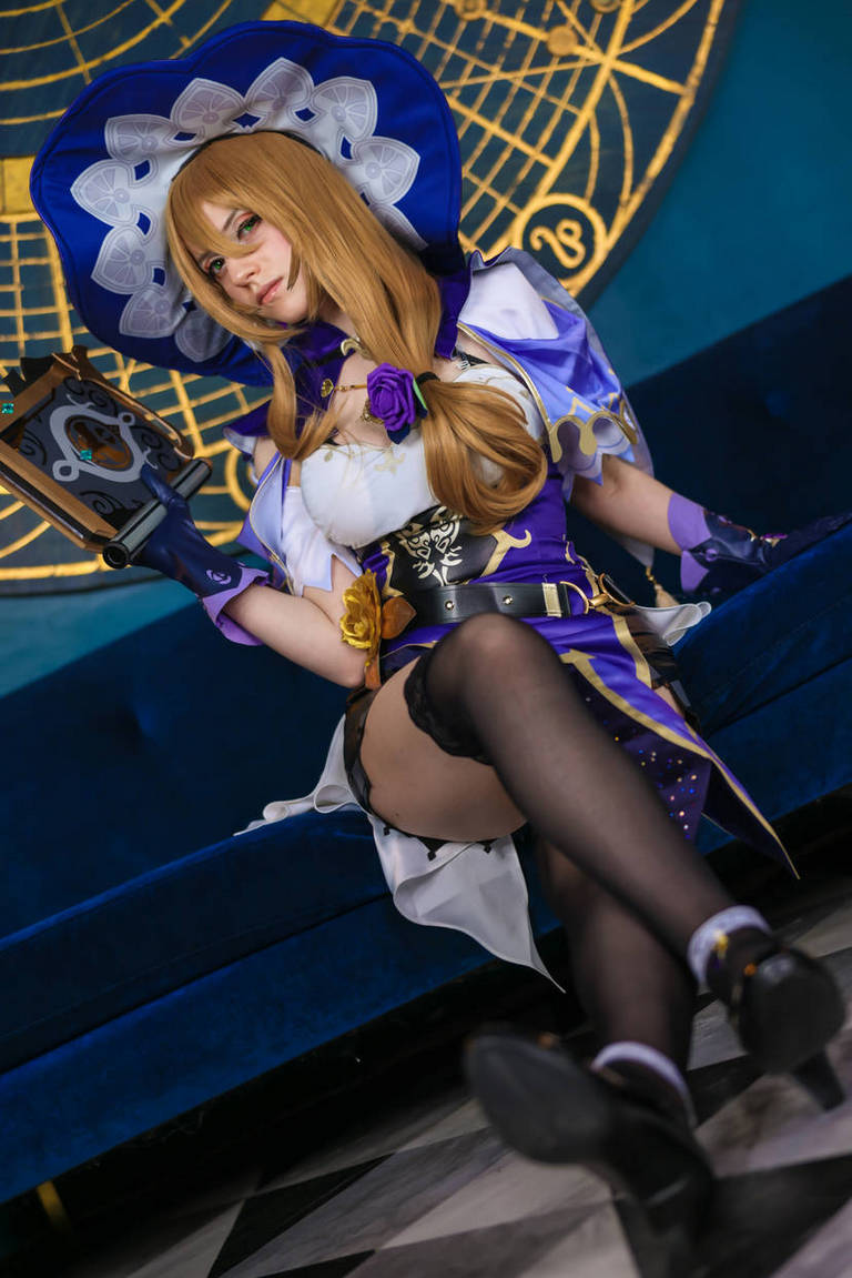 Genshin Impact - Lisa Minci (Purple Rose) Cosplay - visual exploration