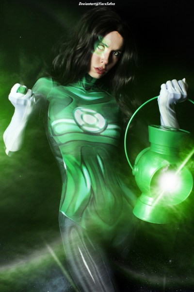 Justice League - Jessica Viviana Cruz (Green Lantern) Cosplay