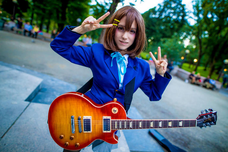 K-ON! - Yui Hirasawa Cosplay - costume showcase portrait