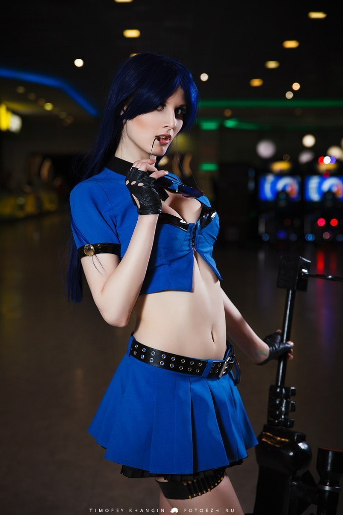 League of Legends - Caitlyn Kiramman (The Sheriff of Piltover) (Officer) Cosplay - design showcase