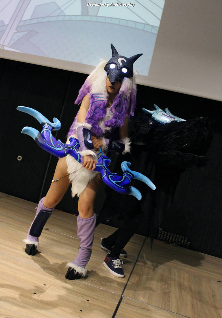 League of Legends - Kindred (The Eternal Hunters) Cosplay - inspired capture