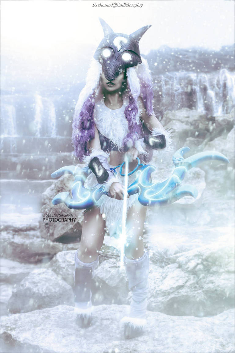 League of Legends - Kindred (The Eternal Hunters) Cosplay - nuanced study