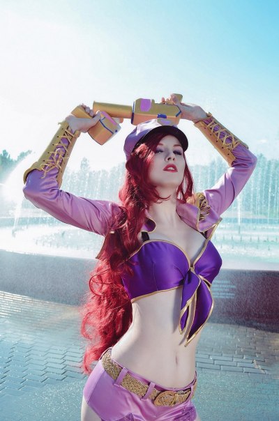 League of Legends - Miss Fortune (Bewitching)  Cosplay
