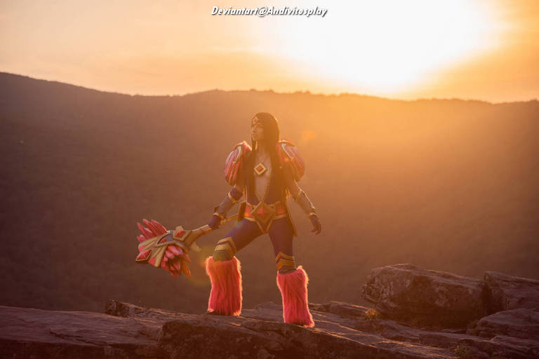 League of Legends Taric The Shield of Valoran Armor of the Fifth Age Taric Cosplay 19