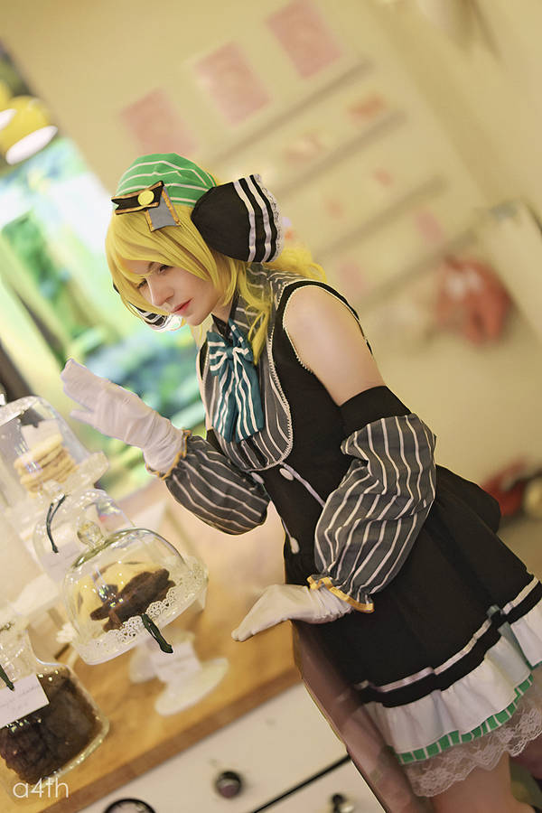 Love Live - Eli Ayase Cosplay - nuanced character study