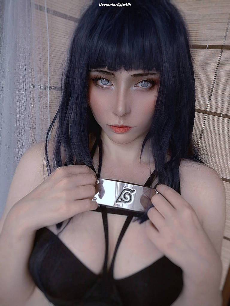 Naruto - Hinata Hyuga (Lingerie) Cosplay - detailed character analysis