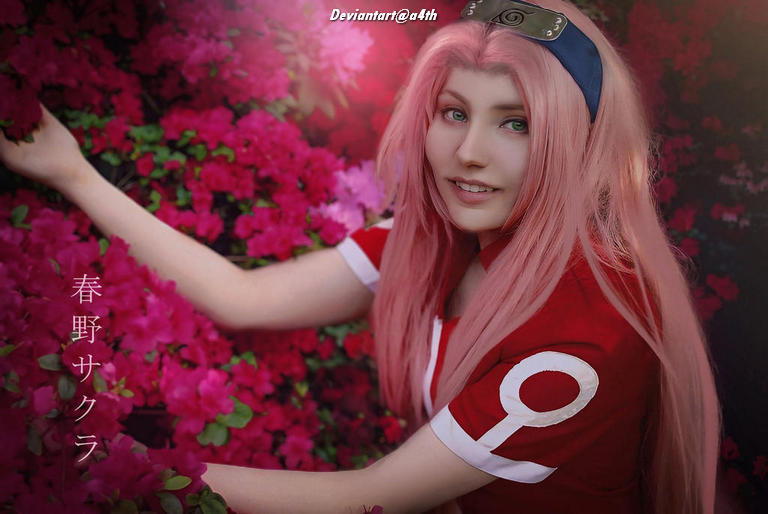 Naruto Shippuden - Sakura Haruno Cosplay - character recreation portrait Naruto Shippuden - Sakura Haruno Cosplay - character recreation portrait