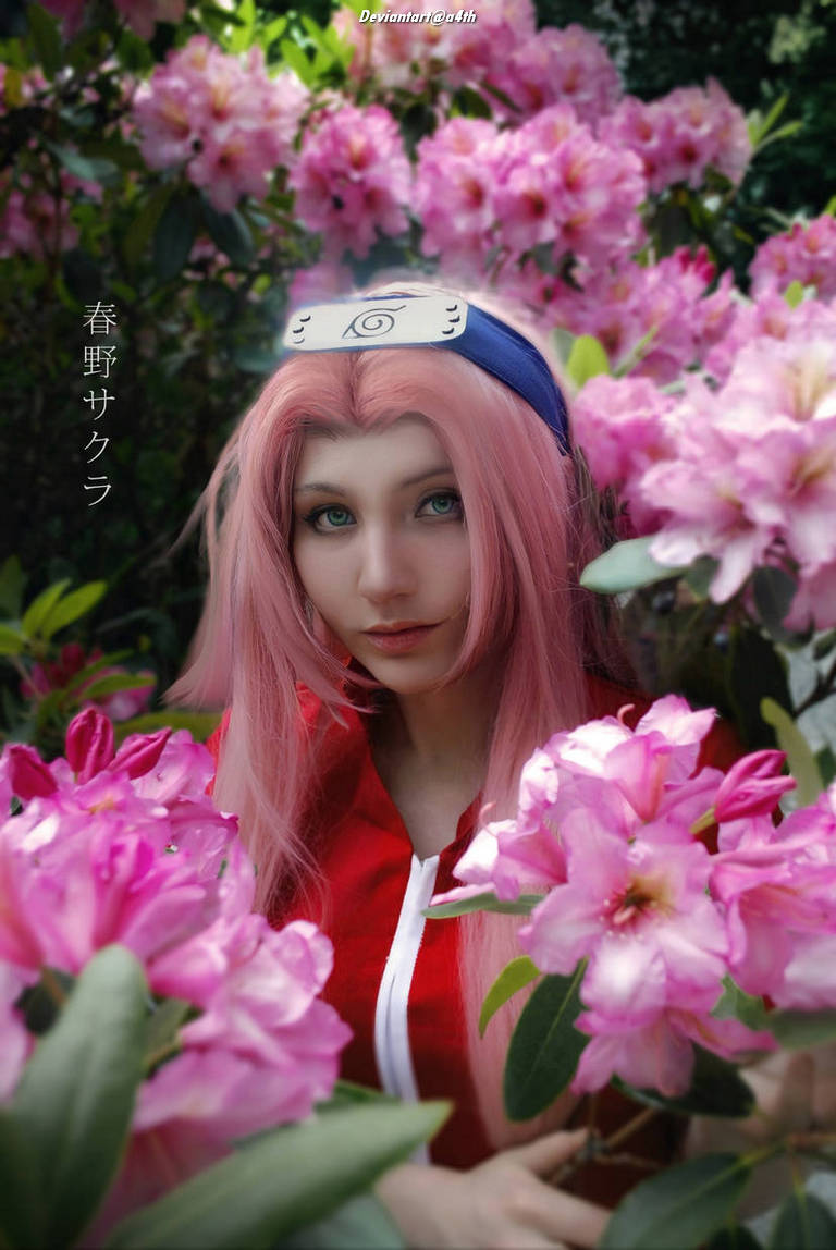Naruto Shippuden - Sakura Haruno Cosplay - character costume portrait Naruto Shippuden - Sakura Haruno Cosplay - character costume portrait