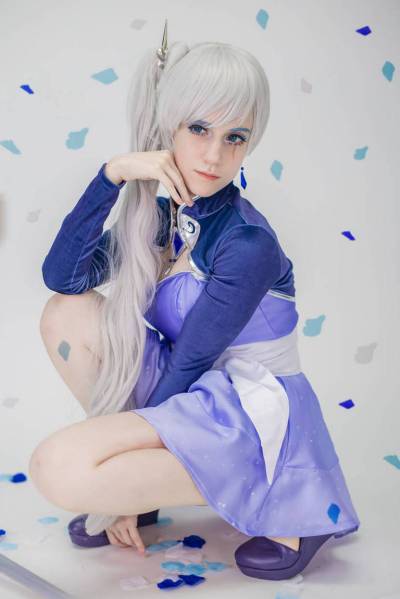 RWBY - Weiss Schnee (Ice Queen) Cosplay