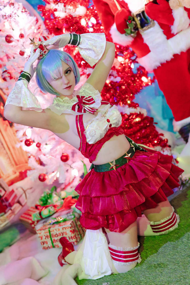 Re Zero - Starting Life in Another World - Rem (Christmas) Cosplay - intimate capture Re Zero - Starting Life in Another World - Rem (Christmas) Cosplay - intimate capture