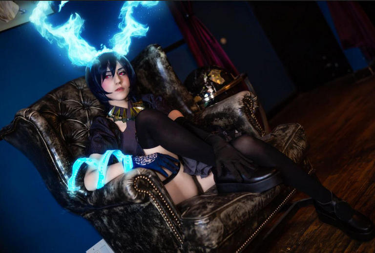SINoALICE - Alice Cosplay - nuanced character study SINoALICE - Alice Cosplay - nuanced character study