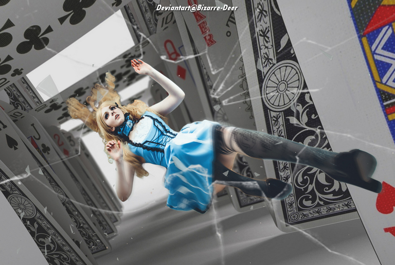 Alice in Wonderland - Alice Kingsleigh Cosplay costume showcase portrait
